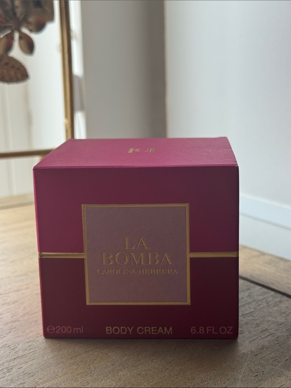 Carolina Herrera La Bomba Body Cream – 200 mL / 6.8 fl oz